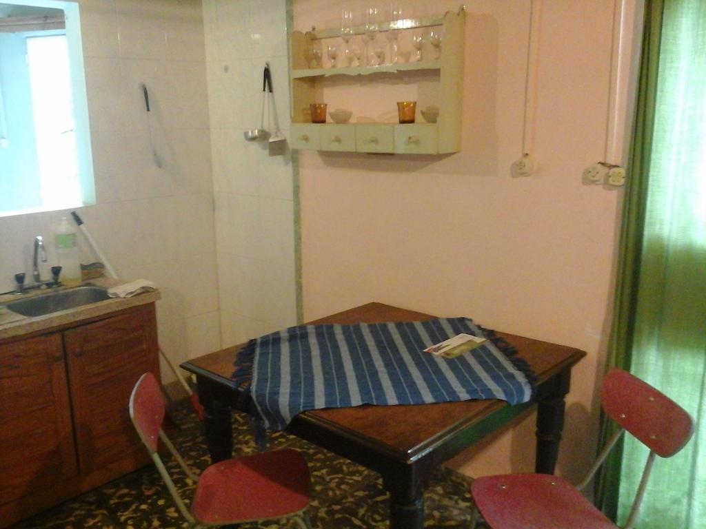 Carmelo Hostel Pokoj fotografie